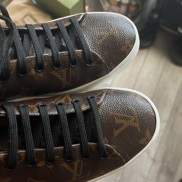 Only wore once ! Authentic - Picture 2 of 6